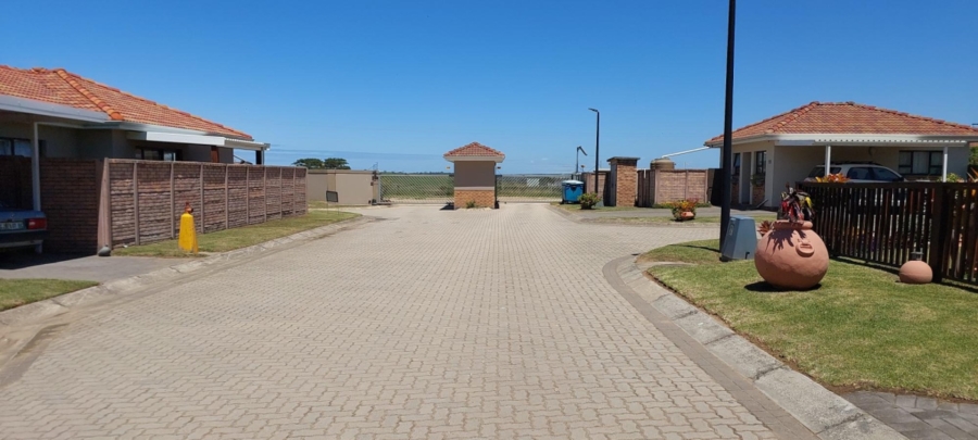 1 Bedroom Property for Sale in Kwelera Eastern Cape